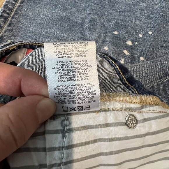 Cabi Distressed Denim Distressed Splatter Tapered leg medium wash Size 2 - Picture 7 of 11